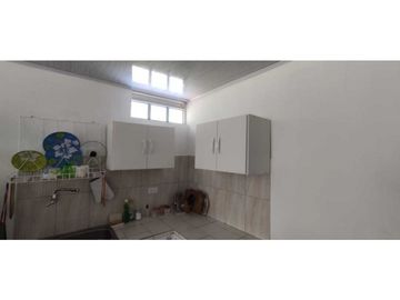 Venta de casalote de 1000 M2 en 180 mill en La Mesa Cund COL