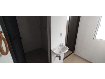 Venta de casa urbana de 162 M2 en 425 mill neg en La Mesa Cund