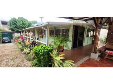 Casa para proyecto hotelero de 972 M2 en 1400 mill en Anapoima Cund