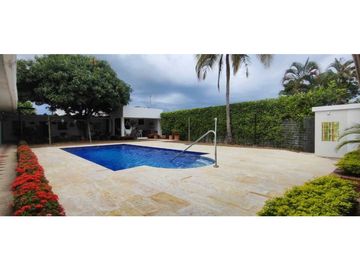 Casa para proyecto hotelero de 972 M2 en 1400 mill en Anapoima Cund