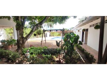 Casa para proyecto hotelero de 972 M2 en 1400 mill en Anapoima Cund