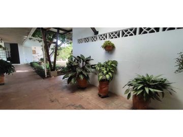 Casa para proyecto hotelero de 972 M2 en 1400 mill en Anapoima Cund