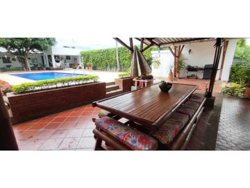 Casa para proyecto hotelero de 972 M2 en 1400 mill en Anapoima Cund