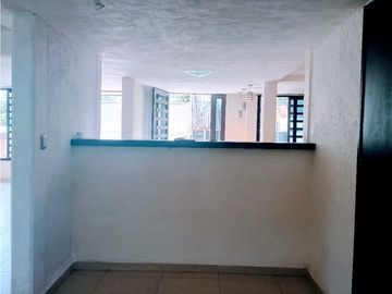 RENTA DE CASA EN CONDOMINIO CON SEGURIDAD EN LAS PALMAS CUERNAVACA