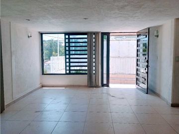 RENTA DE CASA EN CONDOMINIO CON SEGURIDAD EN LAS PALMAS CUERNAVACA