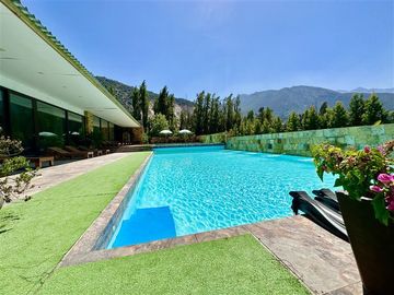 Casa en Venta en San Juan de Pirque