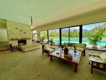 Casa en Venta en San Juan de Pirque