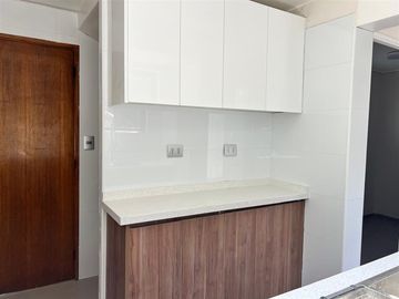 Casa en Venta en Valenzuela Puelma, La Reina