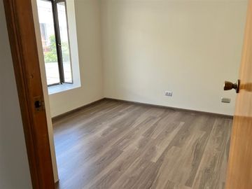Casa en Venta en Valenzuela Puelma, La Reina
