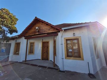 Casa en Venta en Patricio Lynch con Sargento Aldea