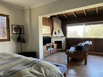 Casa en Venta en Ricardo Wagner entre Av. Bilbao y Las Luciérnagas