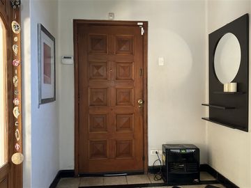 Casa en Venta en Ricardo Wagner entre Av. Bilbao y Las Luciérnagas