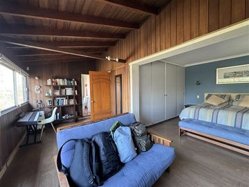 Casa en Venta en Ricardo Wagner entre Av. Bilbao y Las Luciérnagas
