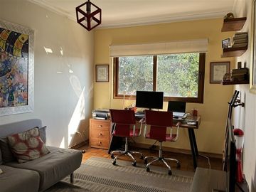 Casa en Venta en Ricardo Wagner entre Av. Bilbao y Las Luciérnagas