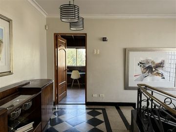 Casa en Venta en Ricardo Wagner entre Av. Bilbao y Las Luciérnagas