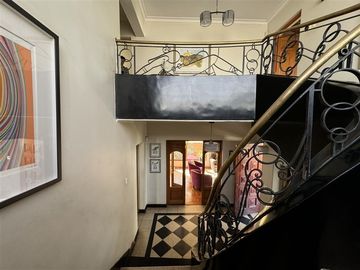 Casa en Venta en Ricardo Wagner entre Av. Bilbao y Las Luciérnagas
