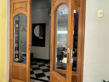 Casa en Venta en Ricardo Wagner entre Av. Bilbao y Las Luciérnagas