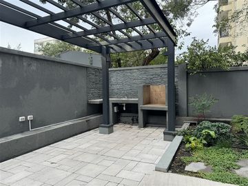 Departamento en Venta en Entre Av El Bosque y Jorge Matte Gormáz