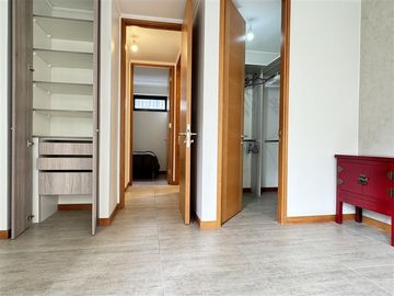 Departamento en Venta en Entre Av El Bosque y Jorge Matte Gormáz