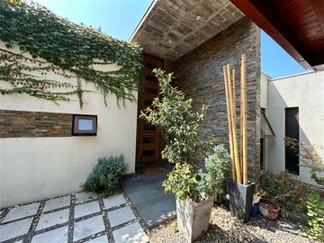 Casa en Venta en Lo Pinto S/N, Colina