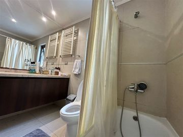 Casa en Venta en Lo Pinto S/N, Colina