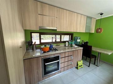Casa en Venta en Lo Pinto S/N, Colina