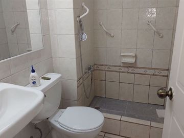 Departamento en Venta en A. VILLA PRICE COND REINA VICTORIA DEPTO 3D2B1B