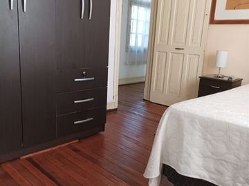 Casa en Venta en 2 casas Habitacionales en Av. Santa Rosa Norte – entre Eleuterio Ramirez y Tarapacá Santiago centro