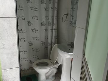 Residencial/Pieza en Venta en 2 casas Habitacionales en Av. Santa Rosa Norte – entre Eleuterio Ramirez y Tarapacá Santiago centro