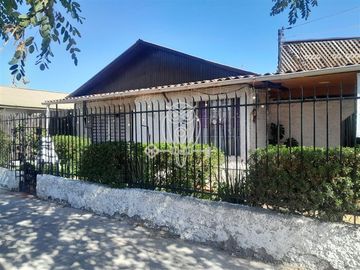 Casa en Venta en Profesor Alcaíno