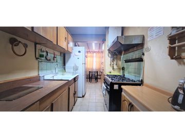 Venta de casa de 6 dormitorios, en Villa Los Paltos, Quillota.