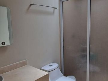 Casa en condominio en  Fracc. Lomas Virreyes, Calimaya Estado de Mexico.