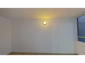 Apartamento en Venta en Villa Verde Bosa