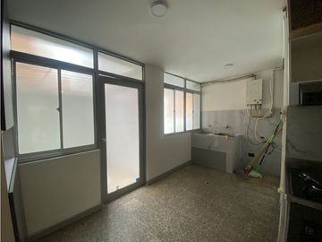 Apartamento en venta en sector de Santa Teresita