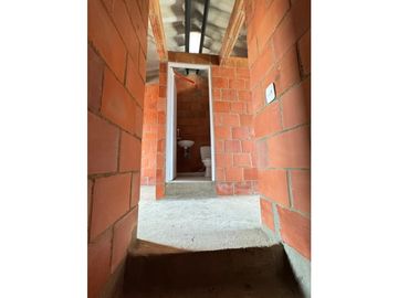 VENDO CASA EN CANDELARIA  A 15 MINUTOS DE CALI