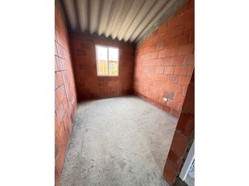 VENDO CASA EN CANDELARIA  A 15 MINUTOS DE CALI
