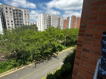 ¡Remodelado Y Con Estudio! Apartamento En Valle Del Lili A Súper Precio