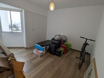 Venta  Departamento con Vista Panorámica en Barrio Medico limite con Miraflores