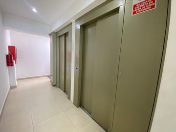 Venta  Departamento con Vista Panorámica en Barrio Medico limite con Miraflores