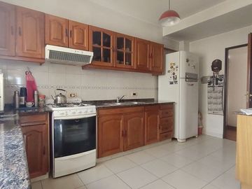 Departamento a la VENTA, 4 ambientes, Lanus Oeste