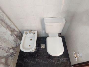 Departamento a la VENTA, 4 ambientes, Lanus Oeste