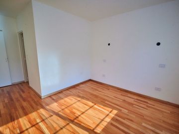 DEPARTAMENTO 3 AMB COCHERA PISCINA QUILMES VENTA