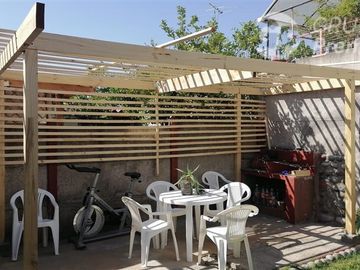 Casa en Venta en CAMILO HENRIQUEZ