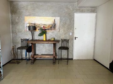 VENTA DPTO 3 DORMITORIOS FRENTE CON BALCÓN
