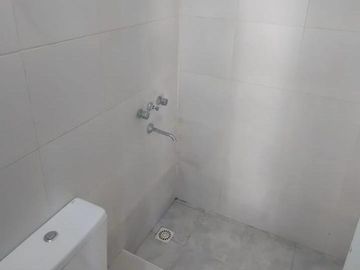 VENTA PH 2 AMB PATIO JOSE C PAZ CENTRO AP. CREDITO