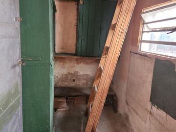 Casa PH en venta en Lanus Oeste
