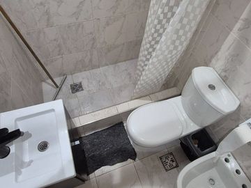 Venta PH 2 Ambientes con Patio y Cochera