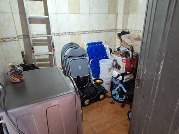 Venta PH 2 Ambientes con Patio y Cochera