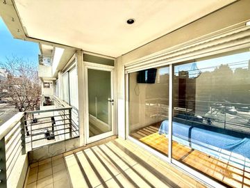 2 AMBIENTES BALCON FRENTE SUM PARRILLA