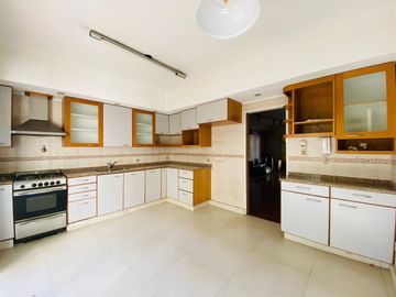 VENTA PH 5 AMBIENTES COCHERA VILLA CRESPO